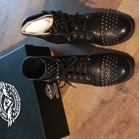 Milwaukee Performance leather Studded lace up Boots🖤😎 - Picture 9 of 15